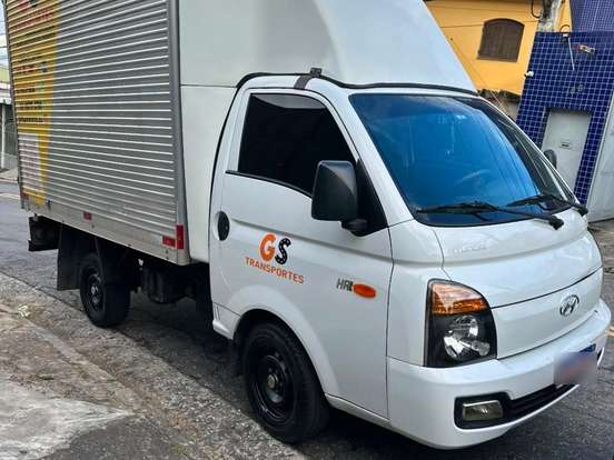 HYUNDAI-HR-2.5 LONGO SEM CAÇAMBA 4X2 16V 130CV TURBO INTERCOOLER DIESEL 2P MANUAL HYUNDAI-HR-2017