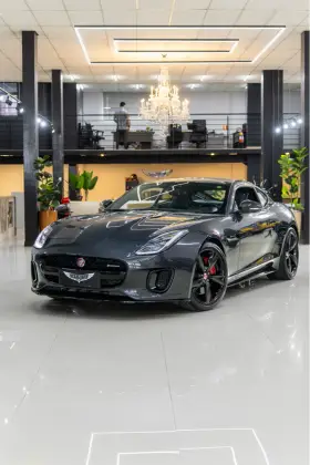 JAGUAR F-TYPE 2.0 P300 GASOLINA R-DYNAMIC COUPÉ AUTOMÁTICO