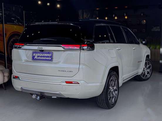JEEP-COMMANDER-2023