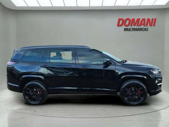 JEEP-COMMANDER-2.0 HURRICANE 4 TURBO GASOLINA BLACKHAWK AT9 JEEP-COMMANDER-2024