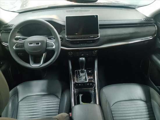 JEEP-COMMANDER-2022