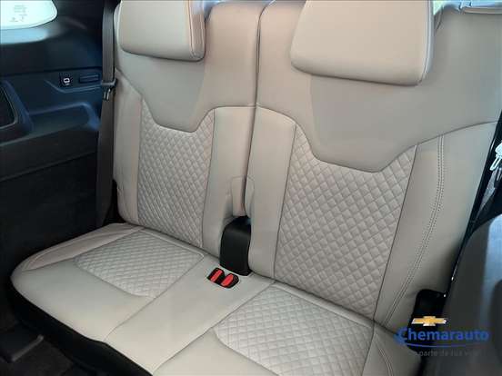 JEEP-COMMANDER-2022