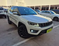 JEEP COMPASS 2.0 16V DIESEL LIMITED 4X4 AUTOMÁTICO JEEP COMPASS 2.0 16V DIESEL LIMITED 4X4 AUTOMÁTICO