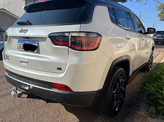 JEEP-COMPASS-2020