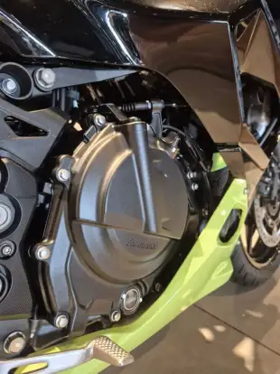 KAWASAKI-NINJA 500 SE-2025