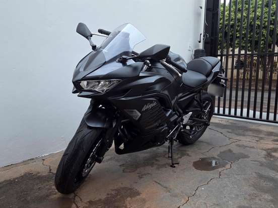 KAWASAKI-NINJA 650 ABS KAWASAKI-NINJA 650 ABS-2025