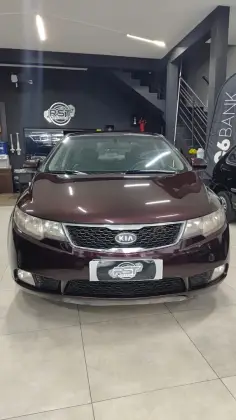 KIA CERATO 1.6 SX3 16V GASOLINA 4P MANUAL