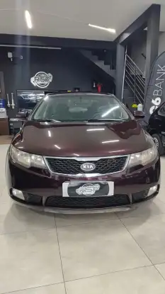 KIA-CERATO-1.6 SX3 16V GASOLINA 4P MANUAL KIA-CERATO-2010