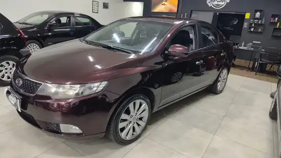 KIA-CERATO-2010
