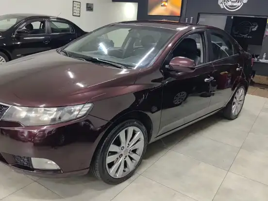 KIA-CERATO-1.6 SX3 16V GASOLINA 4P MANUAL KIA-CERATO-2010