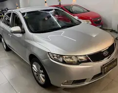 KIA CERATO 1.6 EX2 SEDAN 16V GASOLINA 4P MANUAL KIA CERATO 1.6 EX2 SEDAN 16V GASOLINA 4P MANUAL