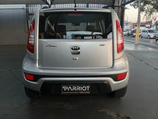 KIA-SOUL-1.6 EX 16V FLEX 4P AUTOMÁTICO KIA-SOUL-2011