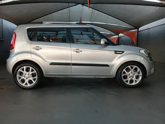 KIA-SOUL-2011