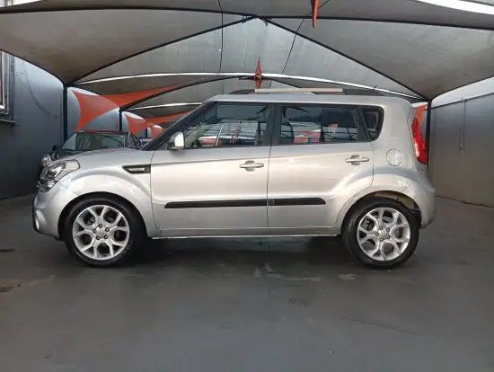 KIA-SOUL-2011
