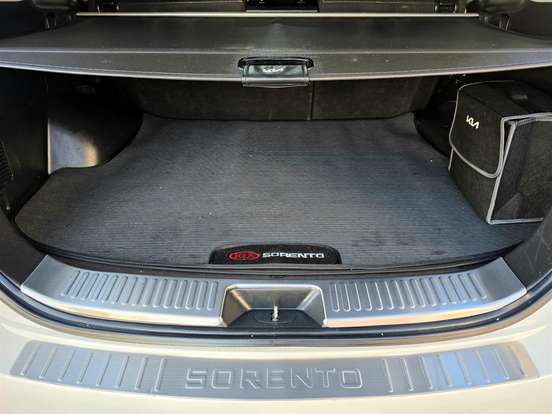 KIA-SORENTO-2014
