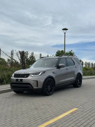 LAND ROVER DISCOVERY 3.0 D300 TURBO DIESEL HSE AUTOMÁTICO