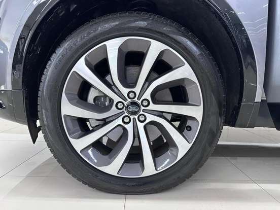 LAND ROVER-DISCOVERY SPORT-2024
