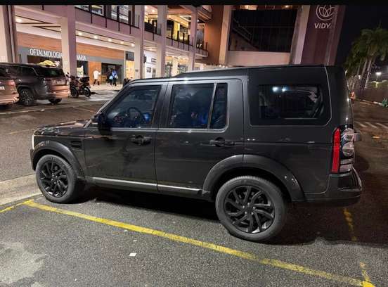LAND ROVER-DISCOVERY 4-2014