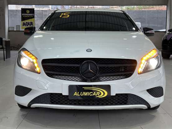 MERCEDES-BENZ-A 200-1.6 TURBO URBAN 16V GASOLINA 4P AUTOMÁTICO MERCEDES-BENZ-A 200-2014