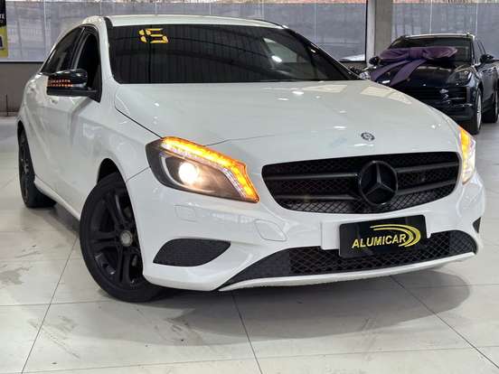 MERCEDES-BENZ-A 200-1.6 TURBO URBAN 16V GASOLINA 4P AUTOMÁTICO MERCEDES-BENZ-A 200-2014
