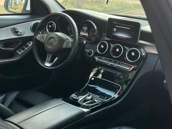 MERCEDES-BENZ-C 200-2.0 CGI AVANTGARDE 16V GASOLINA 4P AUTOMÁTICO MERCEDES-BENZ-C 200-2015