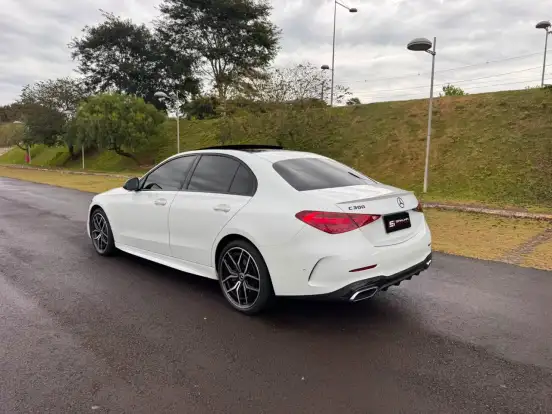 MERCEDES-BENZ-C 300-2023