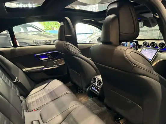 MERCEDES-BENZ-C 300-2026