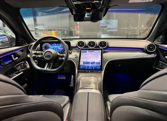 MERCEDES-BENZ-C 300-2026