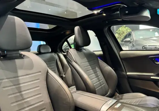 MERCEDES-BENZ-C 300-2026