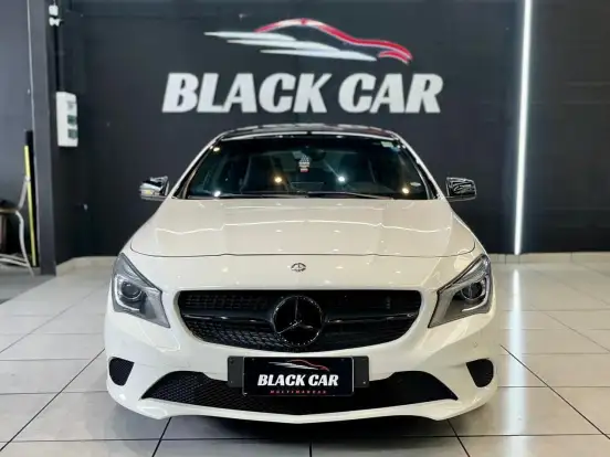 MERCEDES-BENZ-CLA 200-1.6 VISION 16V FLEX 4P AUTOMÁTICO MERCEDES-BENZ-CLA 200-2015