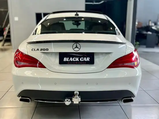 MERCEDES-BENZ-CLA 200-2015