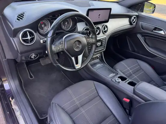 MERCEDES-BENZ-CLA 200-1.6 VISION 16V FLEX 4P AUTOMÁTICO MERCEDES-BENZ-CLA 200-2014