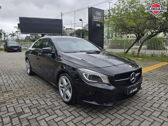 MERCEDES-BENZ-CLA 200-1.6 URBAN 16V FLEX 4P AUTOMÁTICO MERCEDES-BENZ-CLA 200-2015