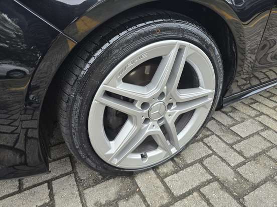 MERCEDES-BENZ-CLA 200-1.6 URBAN 16V FLEX 4P AUTOMÁTICO MERCEDES-BENZ-CLA 200-2015