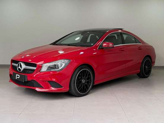 MERCEDES-BENZ-CLA 200-1.6 VISION 16V GASOLINA 4P AUTOMÁTICO MERCEDES-BENZ-CLA 200-2014