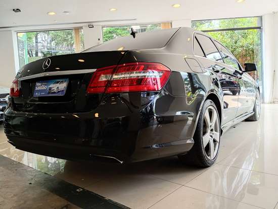 MERCEDES-BENZ-E 250-1.8 CGI AVANTGARDE 16V GASOLINA 4P AUTOMÁTICO MERCEDES-BENZ-E 250-2012