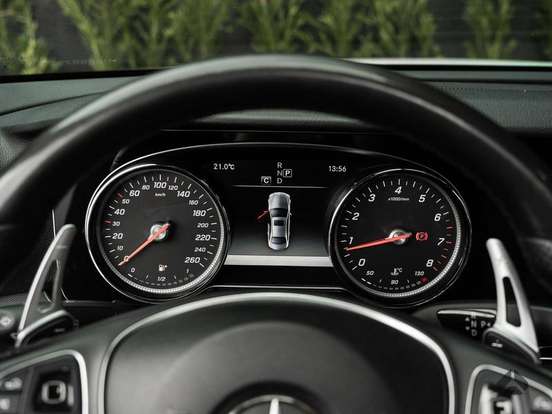 MERCEDES-BENZ-E 250-2016