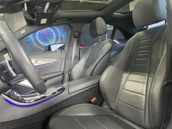 MERCEDES-BENZ-E 300-2021