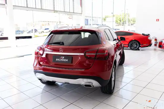 MERCEDES-BENZ-GLA 200-1.6 CGI FLEX ADVANCE 7G-DCT MERCEDES-BENZ-GLA 200-2018