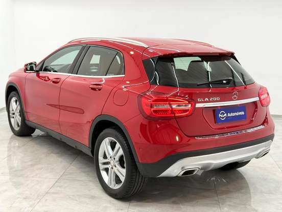 MERCEDES-BENZ-GLA 200-1.6 CGI ADVANCE 16V TURBO FLEX 4P AUTOMÁTICO MERCEDES-BENZ-GLA 200-2017