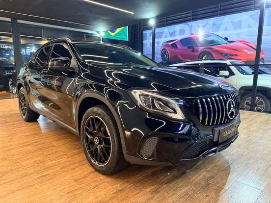 MERCEDES-BENZ-GLA 200-1.6 CGI FLEX ADVANCE 7G-DCT MERCEDES-BENZ-GLA 200-2019