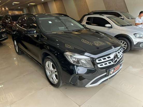 MERCEDES-BENZ-GLA 200-1.6 CGI FLEX STYLE 7G-DCT MERCEDES-BENZ-GLA 200-2018