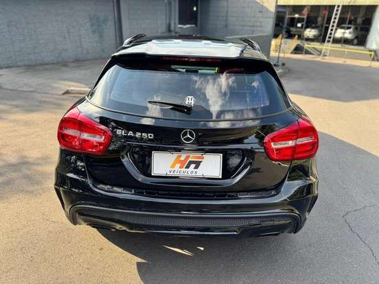 MERCEDES-BENZ-GLA 250-2015