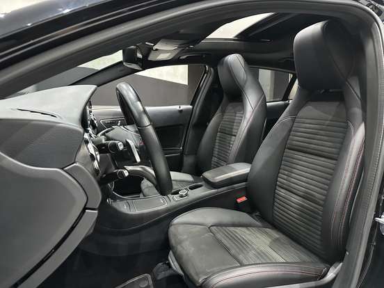 MERCEDES-BENZ-GLA 250-2019