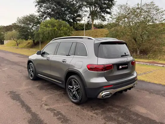 MERCEDES-BENZ-GLB 220-2.0 MHEV AMG LINE 4MATIC 8G-DCT MERCEDES-BENZ-GLB 220-2025
