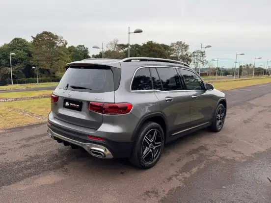 MERCEDES-BENZ-GLB 220-2.0 MHEV AMG LINE 4MATIC 8G-DCT MERCEDES-BENZ-GLB 220-2025