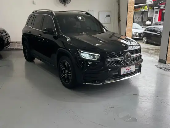 MERCEDES-BENZ-GLB 220-2024