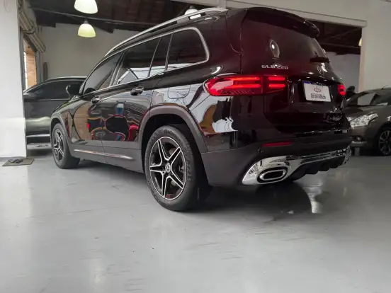 MERCEDES-BENZ-GLB 220-2.0 MHEV AMG LINE 4MATIC 8G-DCT MERCEDES-BENZ-GLB 220-2024