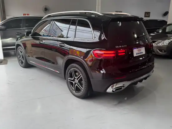 MERCEDES-BENZ-GLB 220-2024