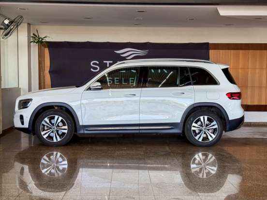 MERCEDES-BENZ-GLB 220-2025